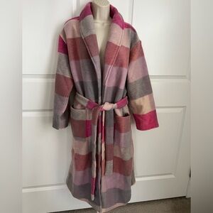 Davi and Dani Cozy Multicolor Plaid Women's Jacket